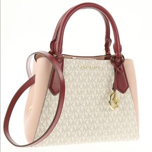 Michael Kors Kimberly Signature Satchel Small.